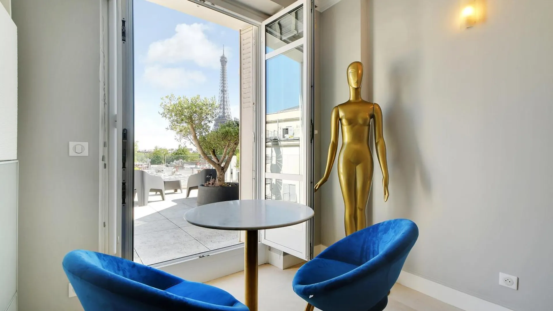 Vue Exceptionnelle Sur La Tour Eiffel Apartment Paris