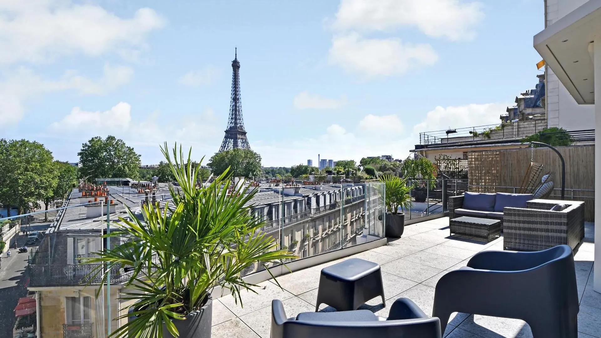 Apartment Ferienwohnung Vue Exceptionnelle Sur La Tour Eiffel Paris