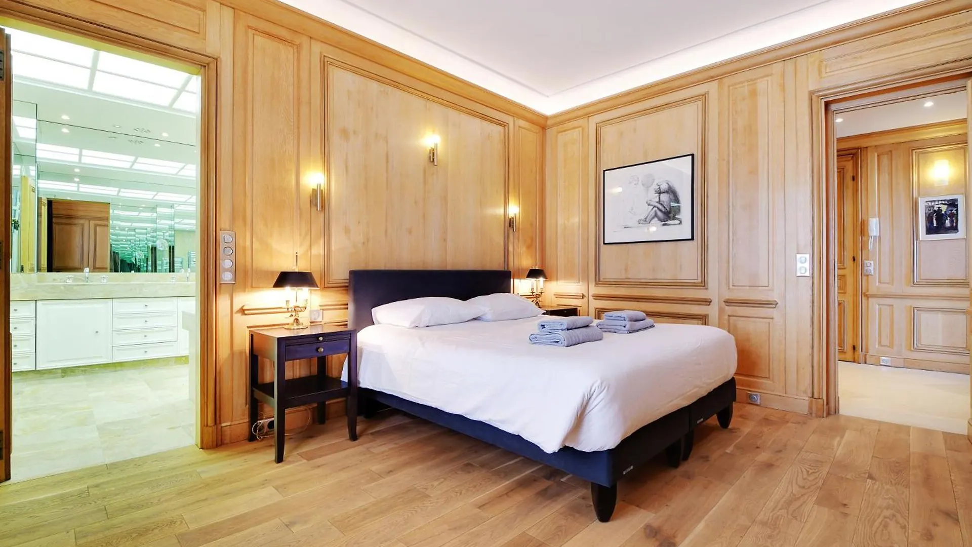 Vue Exceptionnelle Sur La Tour Eiffel Apartment Paris France